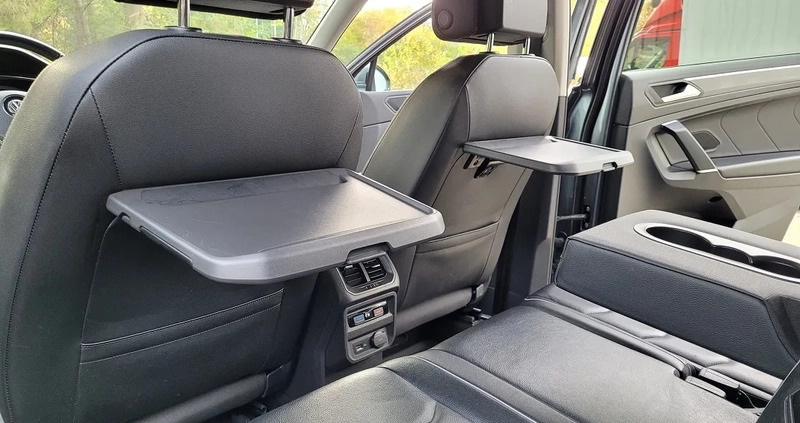 Volkswagen Tiguan cena 139900 przebieg: 106000, rok produkcji 2019 z Nowa Dęba małe 352